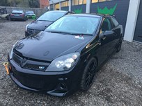 vauxhall-astra-h-vxr
