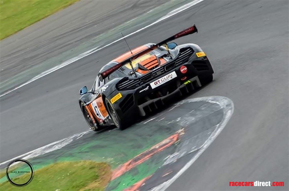 mclaren-mp4-12c-gt3---poa
