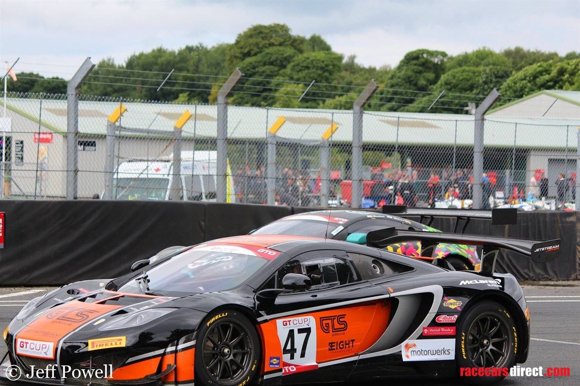 mclaren-mp4-12c-gt3---poa