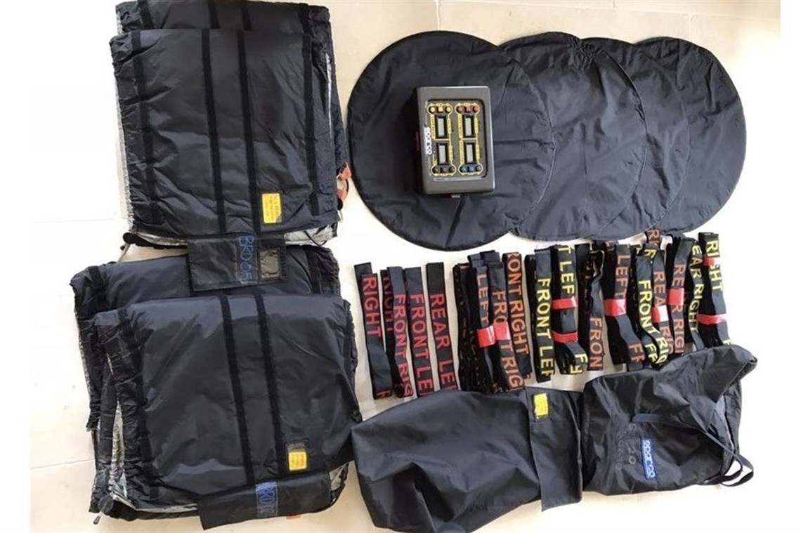 tyre-warmers-control-box-le-mansgt-style