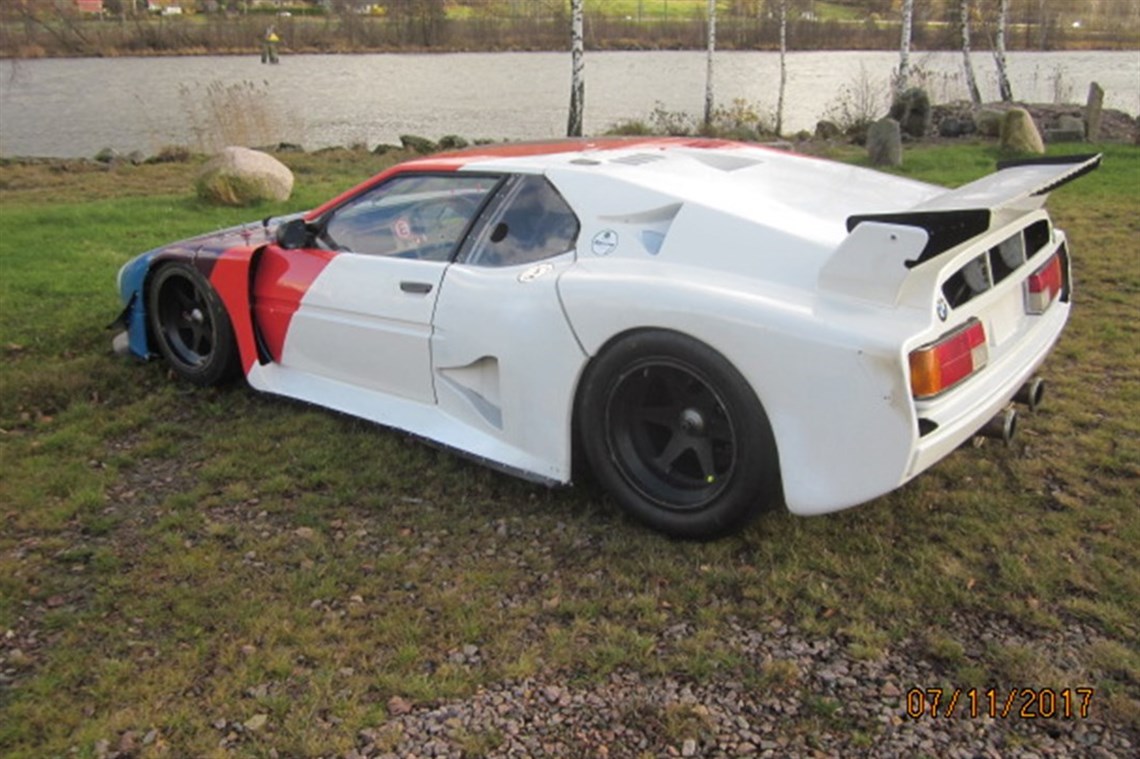 bmw-m1-procar-replica