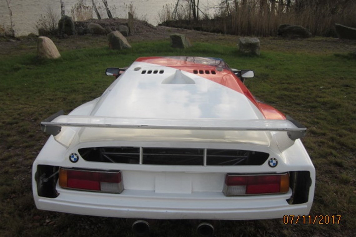 bmw-m1-procar-replica