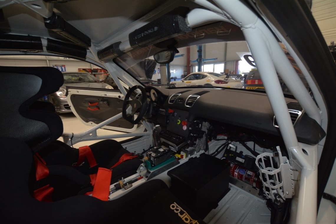 2-uk-supplied-cayman-gt4-for-sale