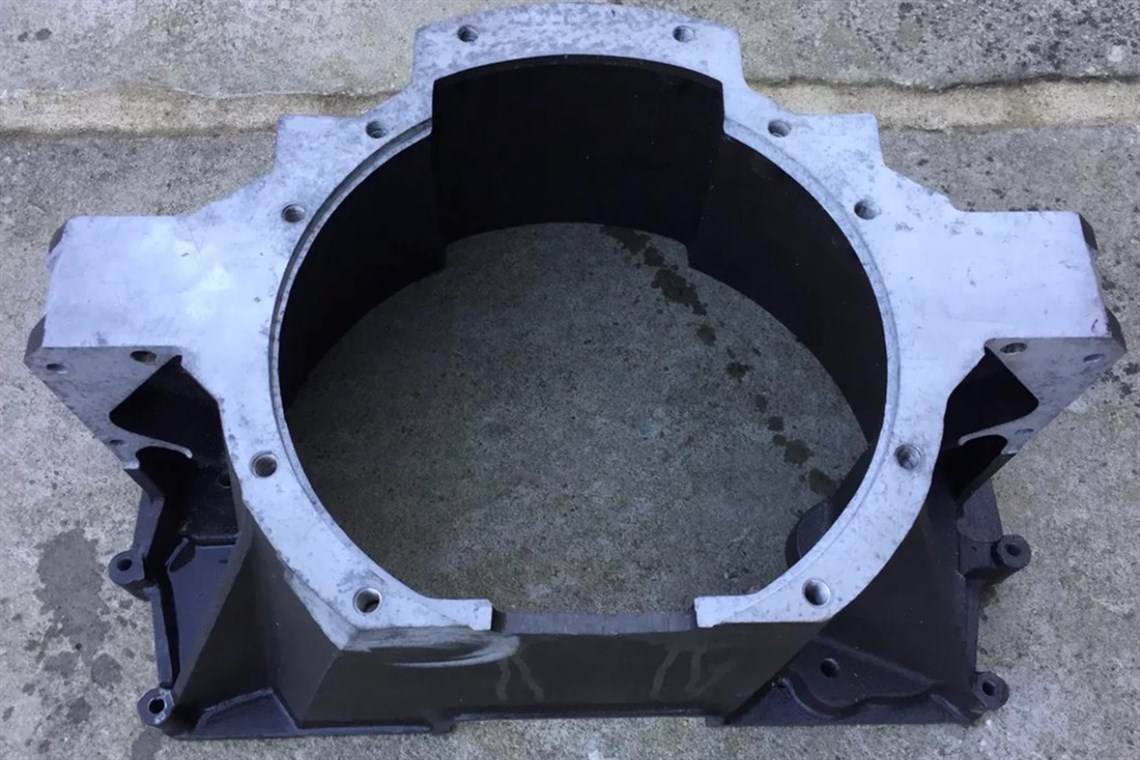 bell-housing-from-indycarsportscar-series-rey