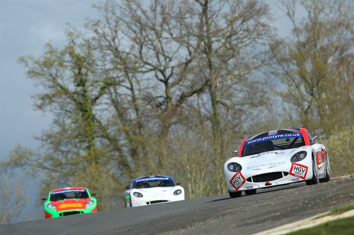 ginetta-g40-gt5-or-junior
