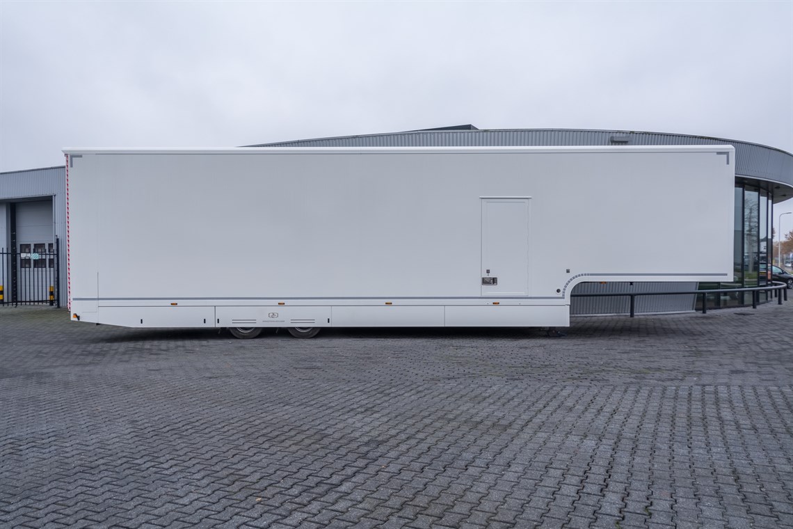 racetrailer-for-cars-max5-only-and-adjustable