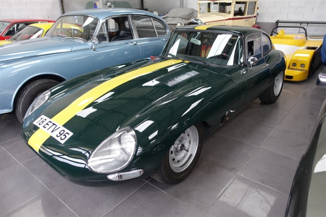 1962-jaguar-e-type-coupe-semi-lightweight