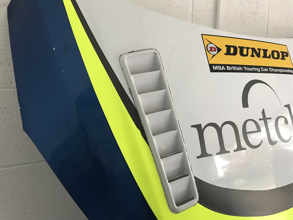 bonnet---team-parker-racing-ngtc-btcc-ford-fo