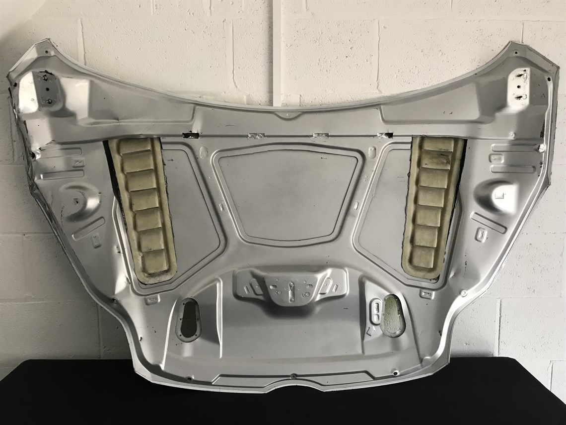 bonnet---team-parker-racing-ngtc-btcc-ford-fo