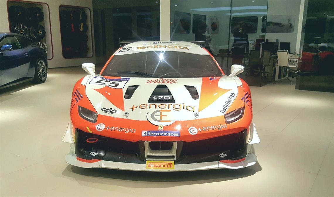 ferrari-488-challenge