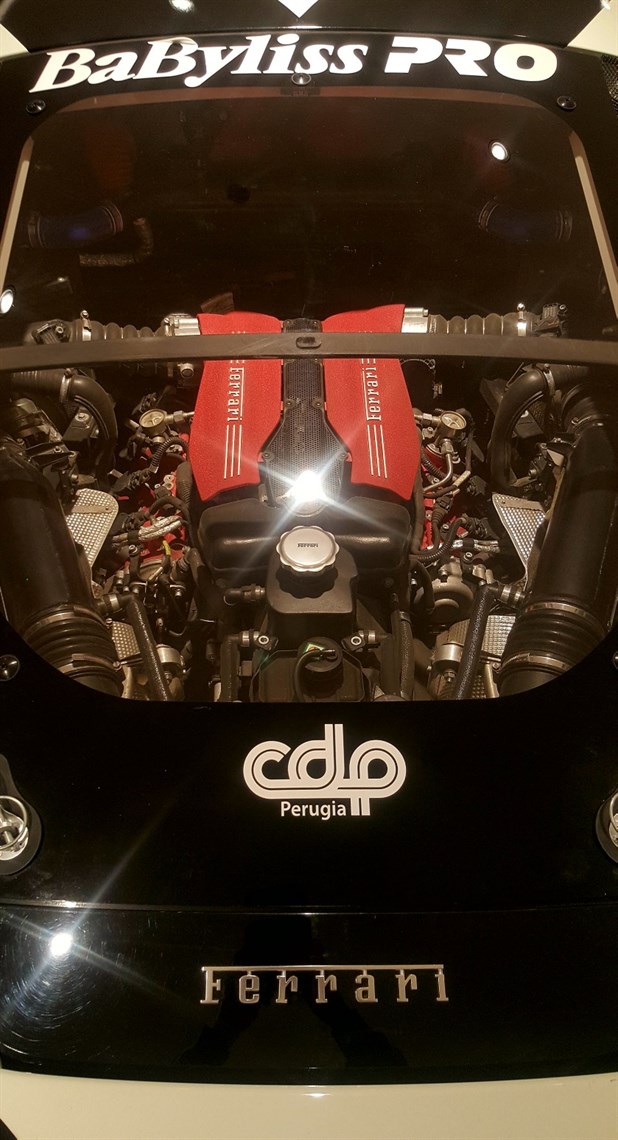 ferrari-488-challenge