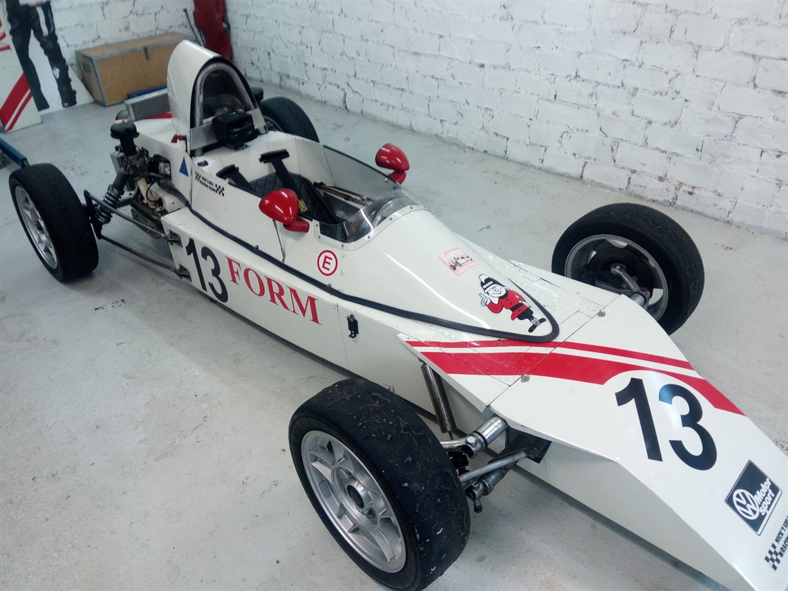 mateju-mk-4-formula-v---historic-age-h-1976