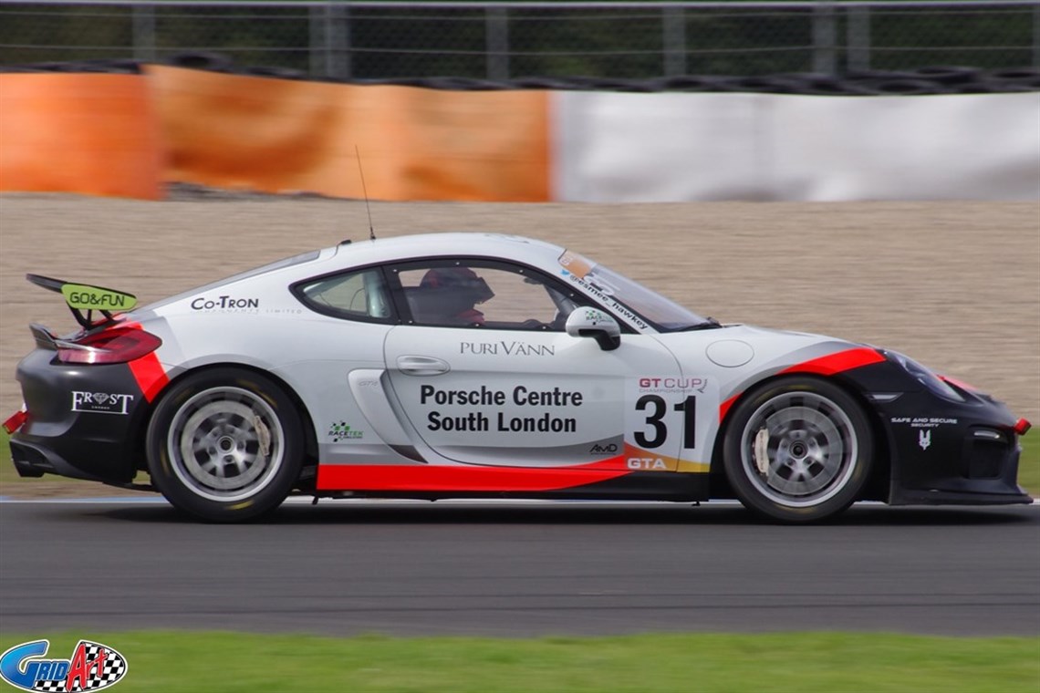 cayman-gt4-clubsport-mr