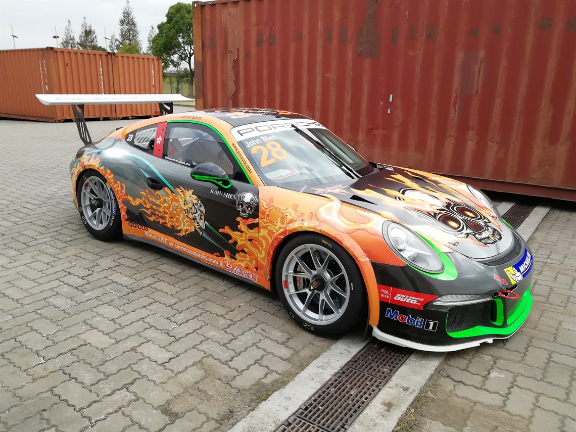 porsche-991-cup-2016-porsche-997-gt3r-2011