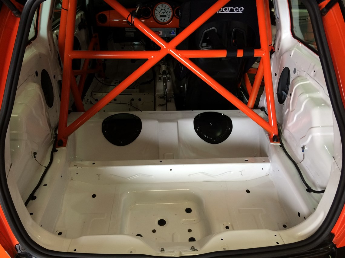 mini-cooper-cup-challenge-car