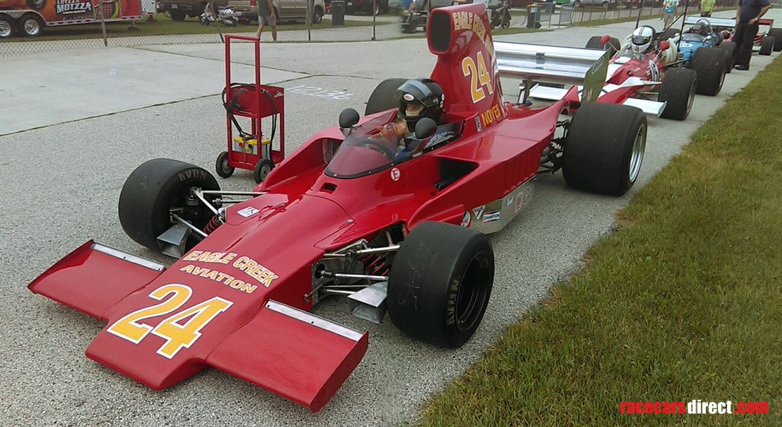 lola-t332-f5000-formula-5000