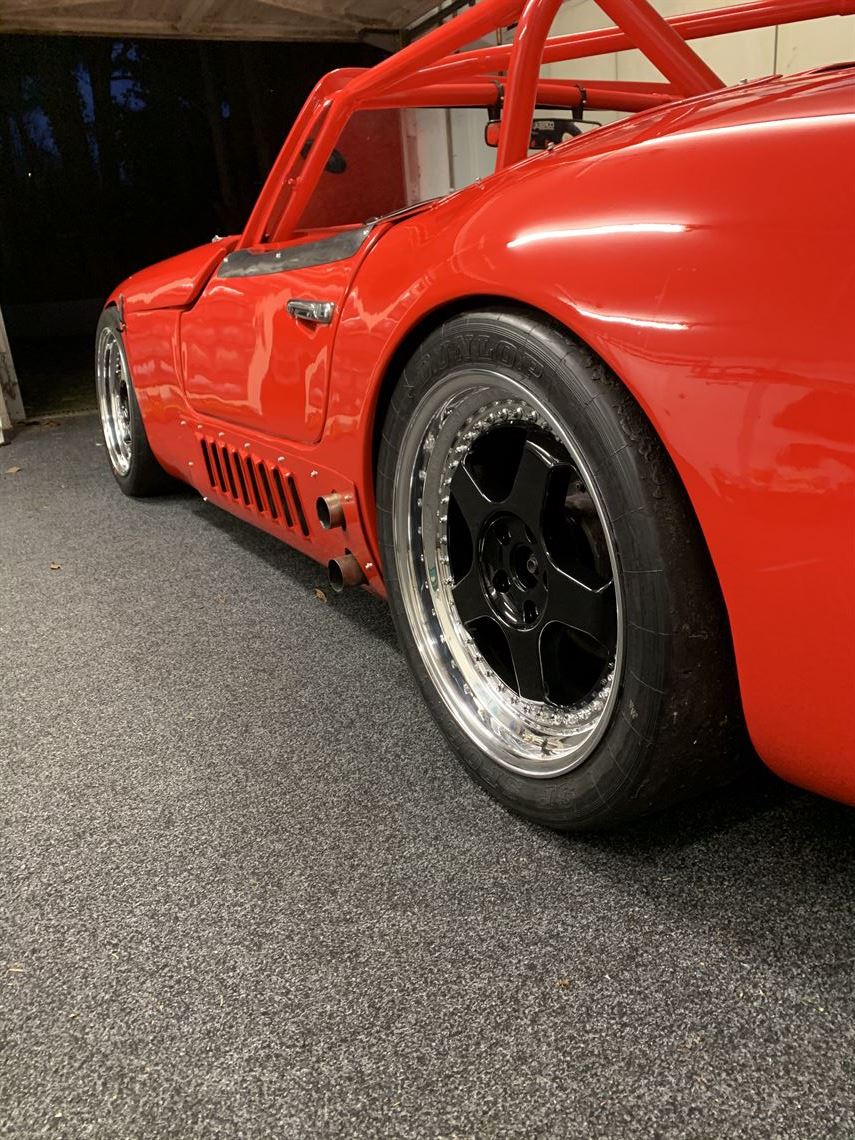 tvr-tuscan-challenge-ajp-race-car