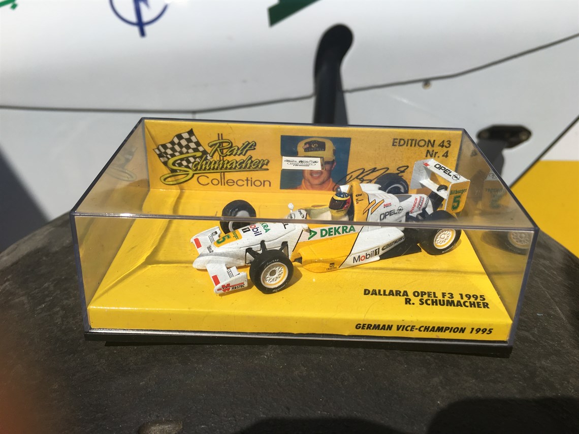 ex-ralf-schumacher-1995-dallara-f395