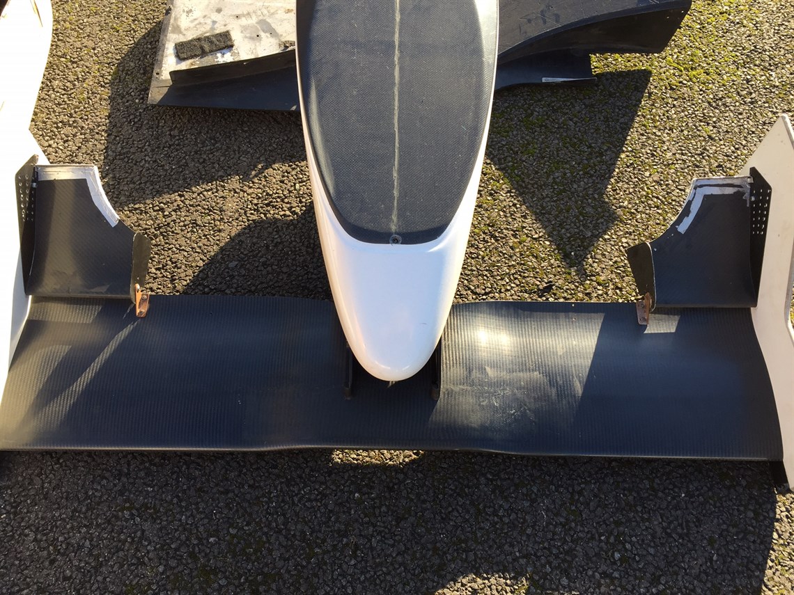 dallara-f301--toms-toyota