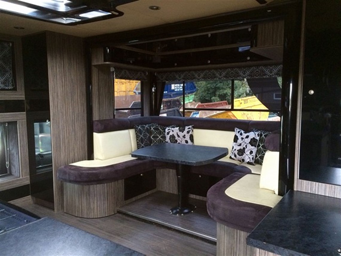 annard-built-scania-p310-race-transporter-mot