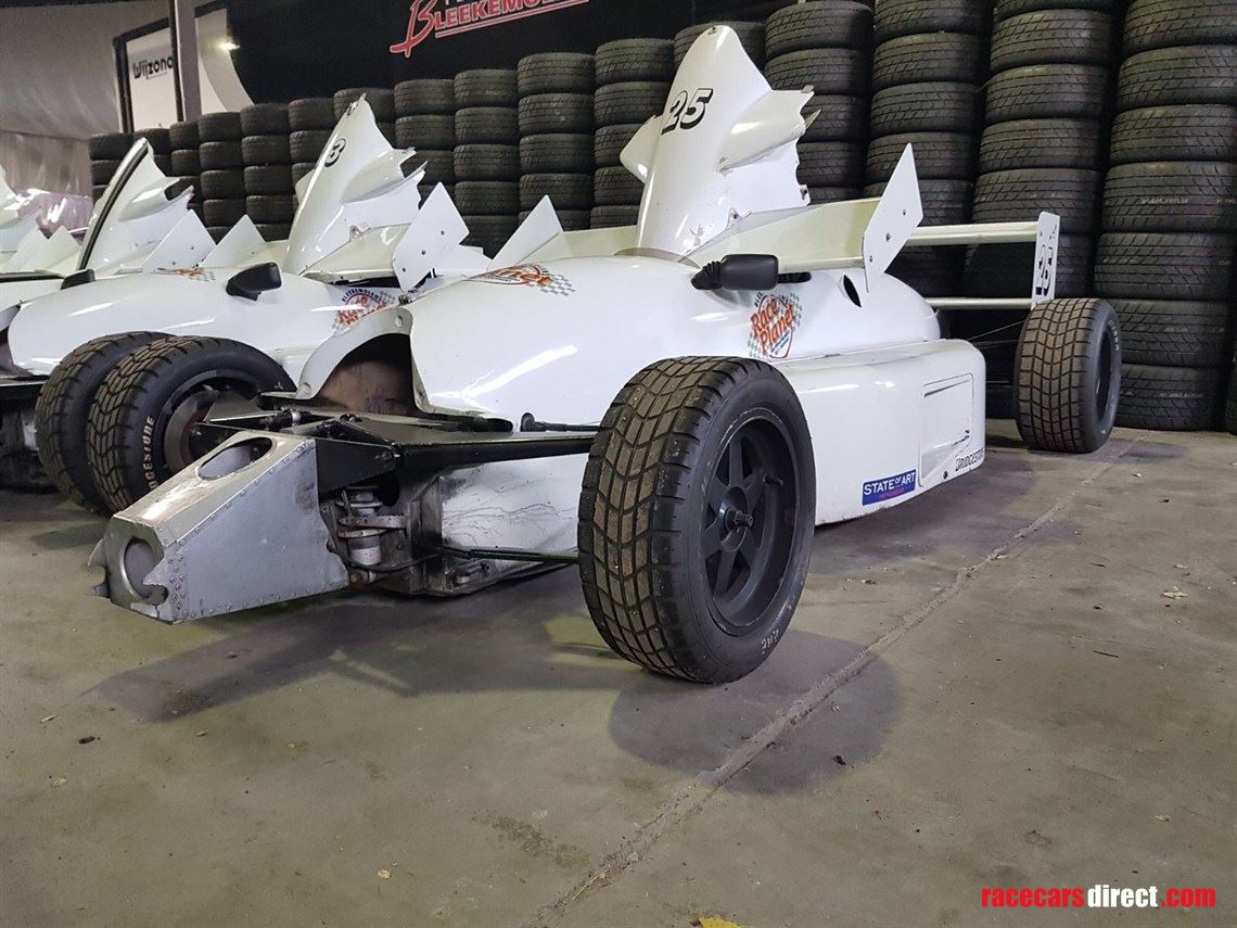 formula-vauxhall-lotus-car