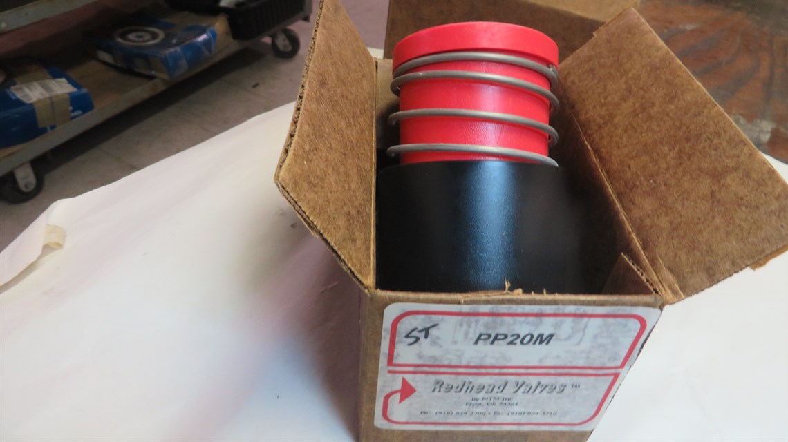 new-and-used-red-head-re-fueling-probes