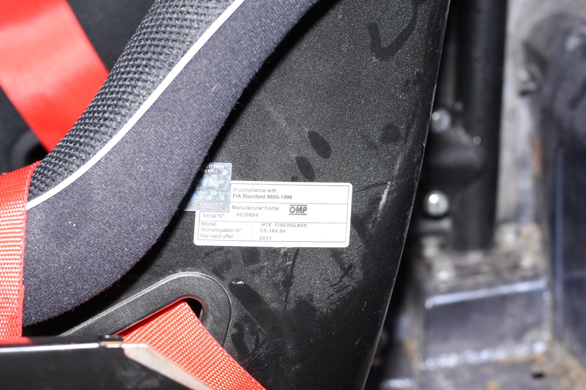 bmw-compact-cup-championship-race-car