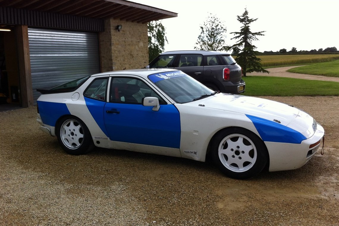 porsche-944s2-race-car-track-car