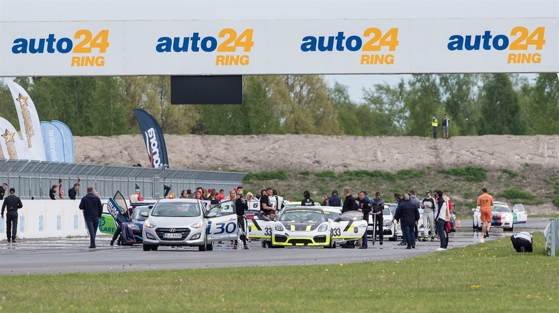 cayman-gt4-clubsport-mr-trophy