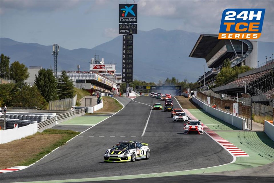 cayman-gt4-clubsport-mr-trophy