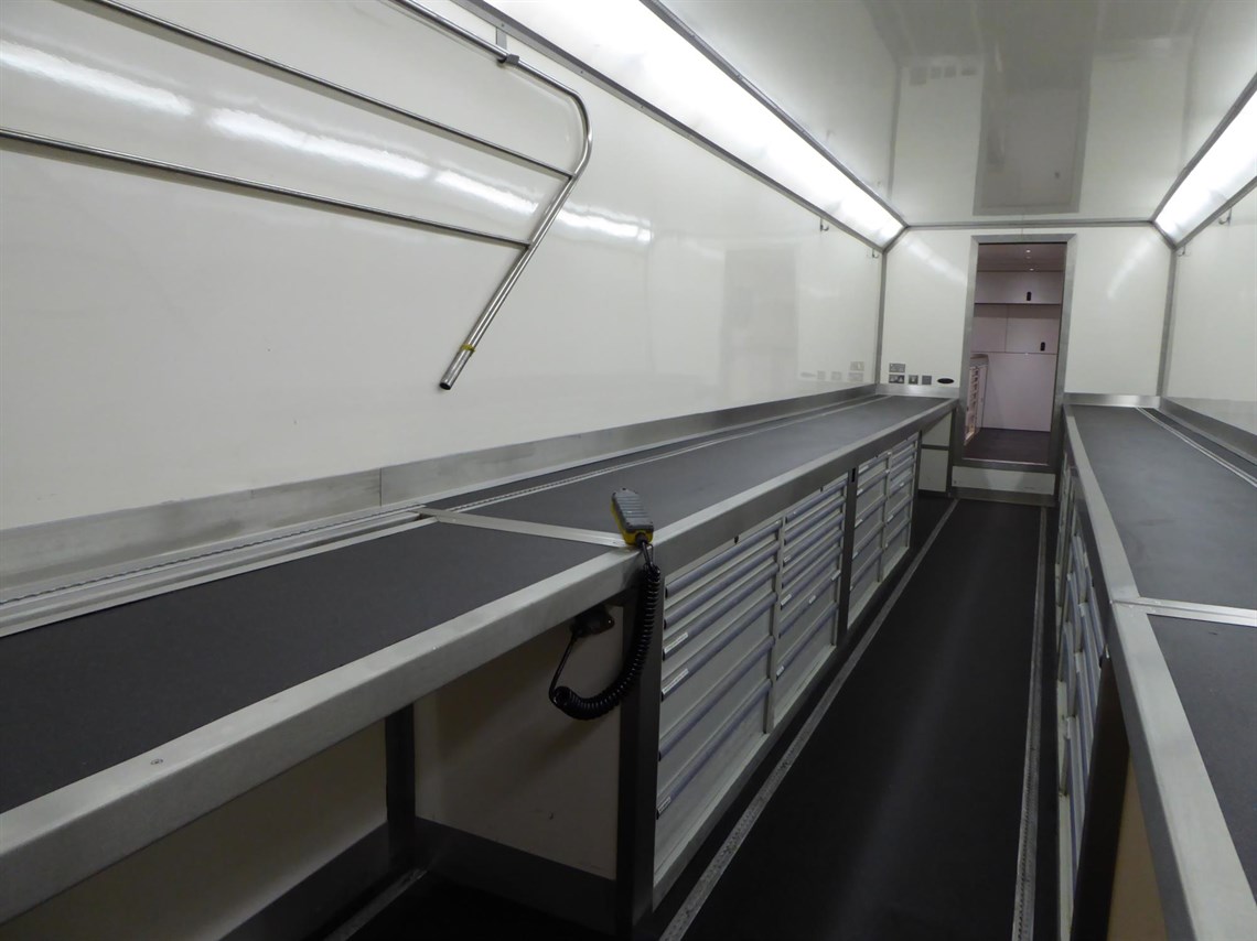 2-car-race-transporter-with-awning