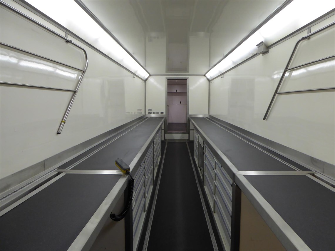 2-car-race-transporter-with-awning