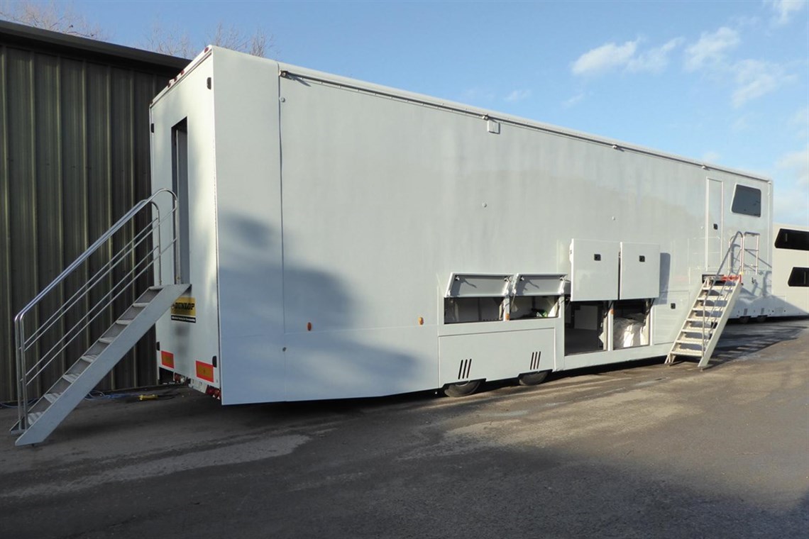 2-car-race-transporter-with-awning