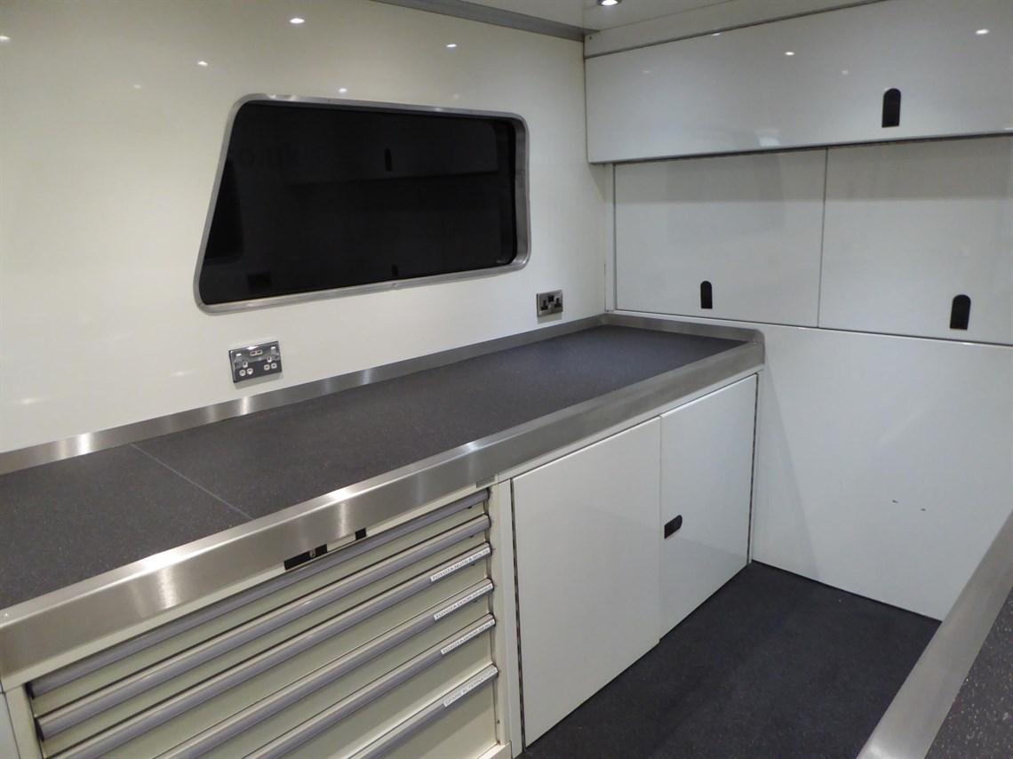 2-car-race-transporter-with-awning