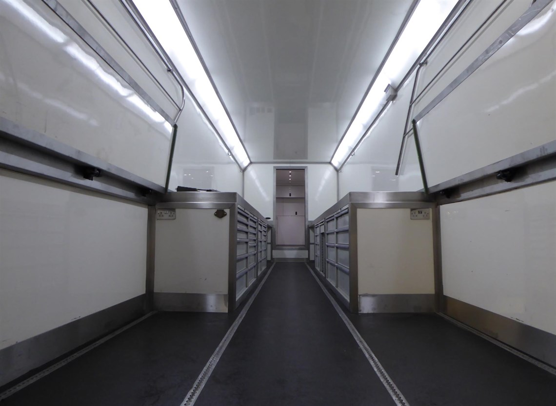 2-car-race-transporter-with-awning