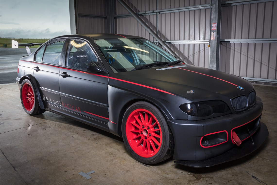Awesome E46 racecar/ trackcar with M3 running gear and WTCC bodywork