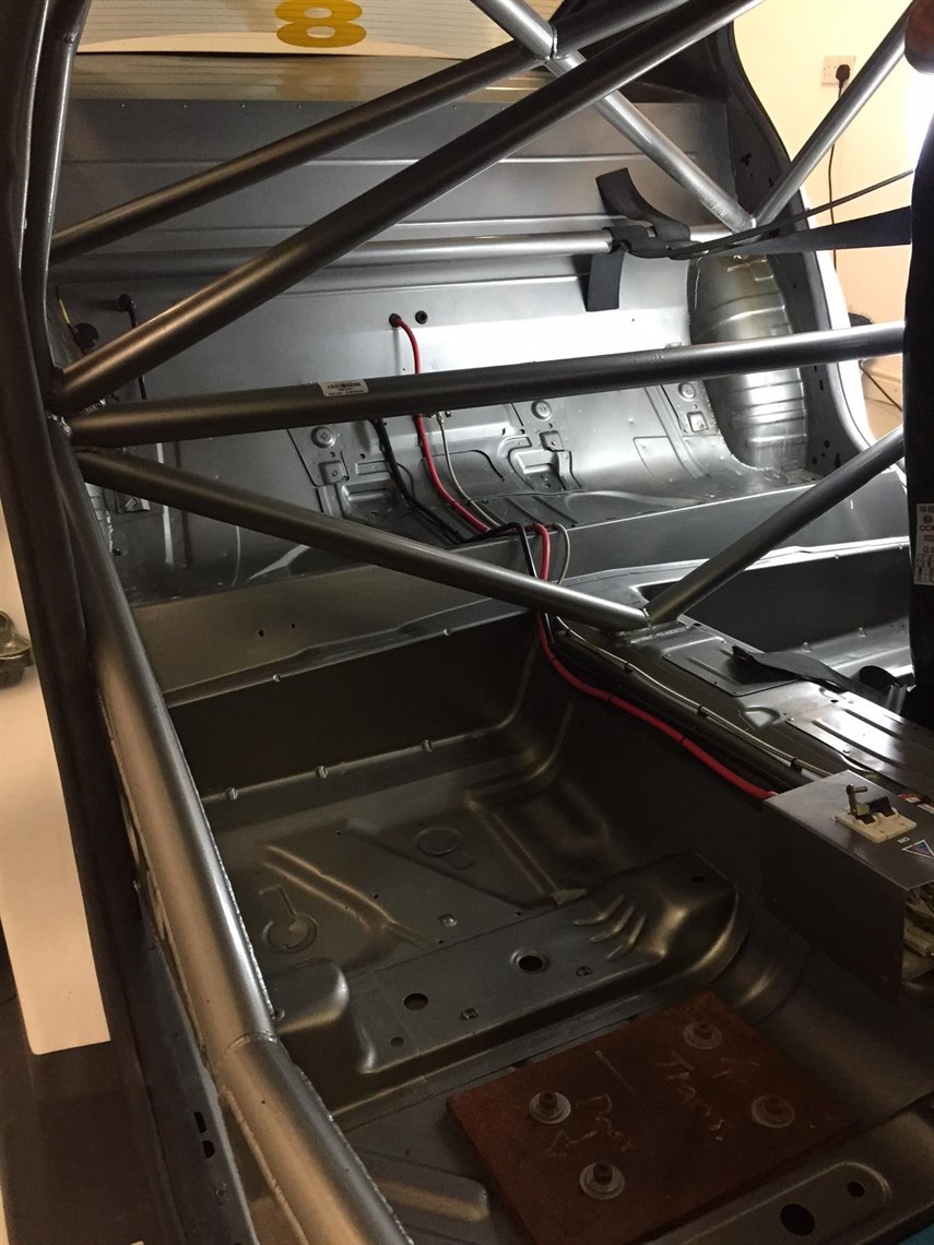 2009-chevrolet-csv-lumina-v8-supercar