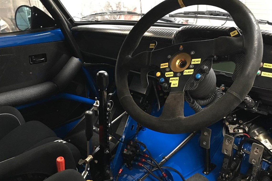 ford-escort-modern-grp4