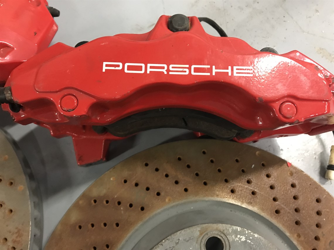 porsche-gt3-6-piston-calipers
