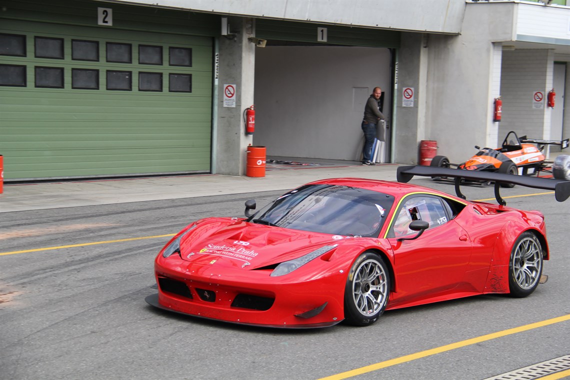 ferrari-458-gt3