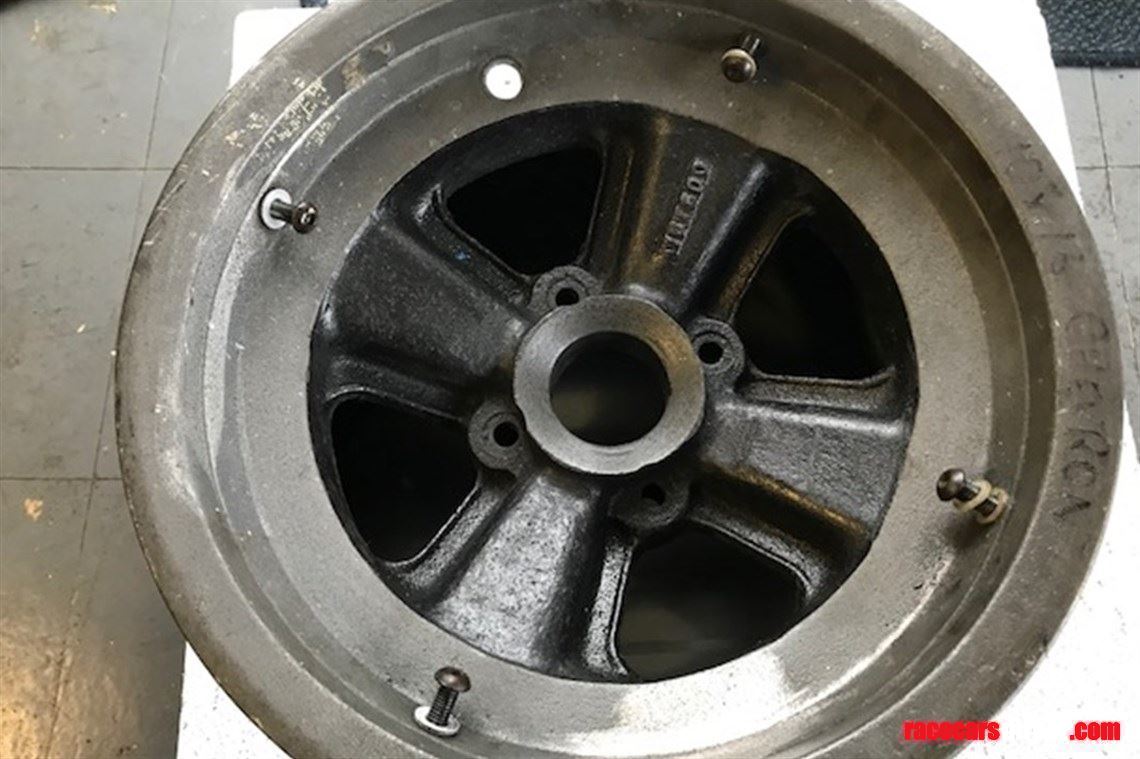 2-sets-of-chevron-original-mag-wheels