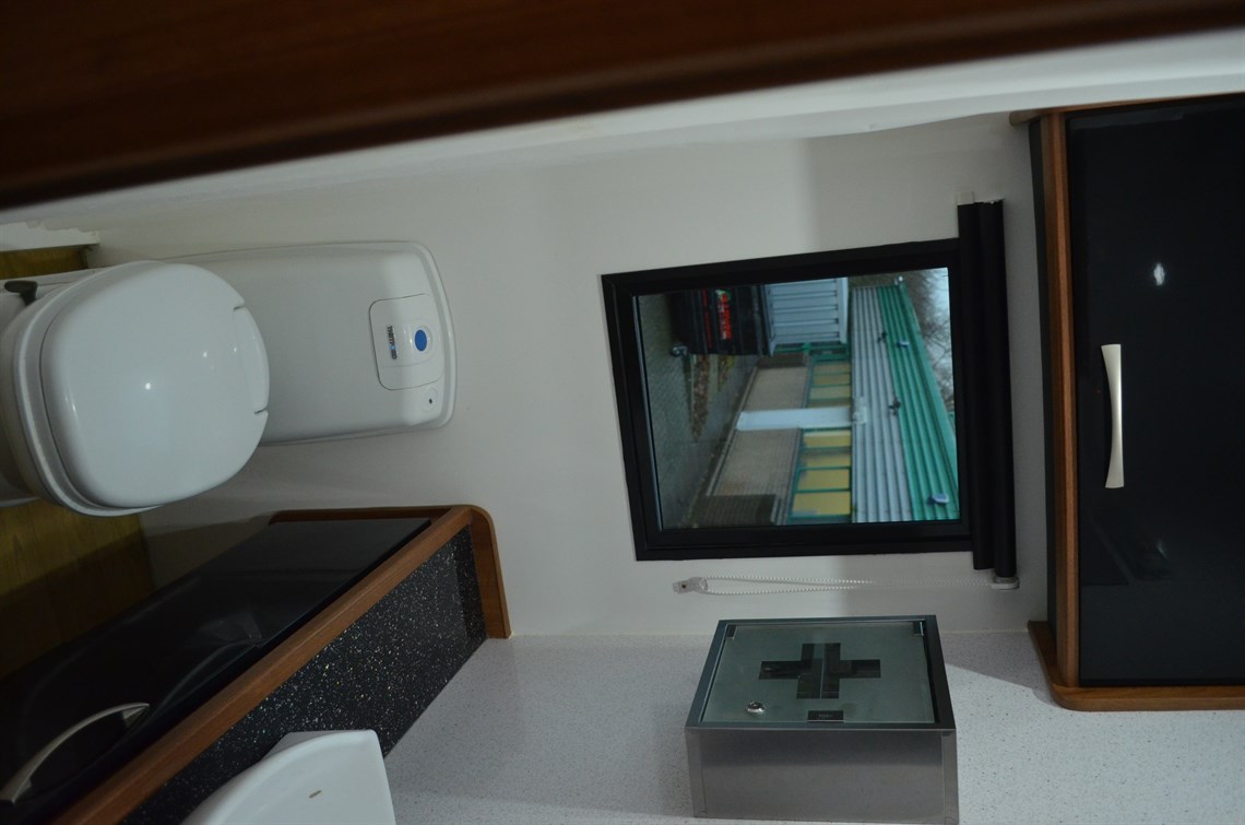 mercedesquadscarsbikes-moto-x---offers-invite