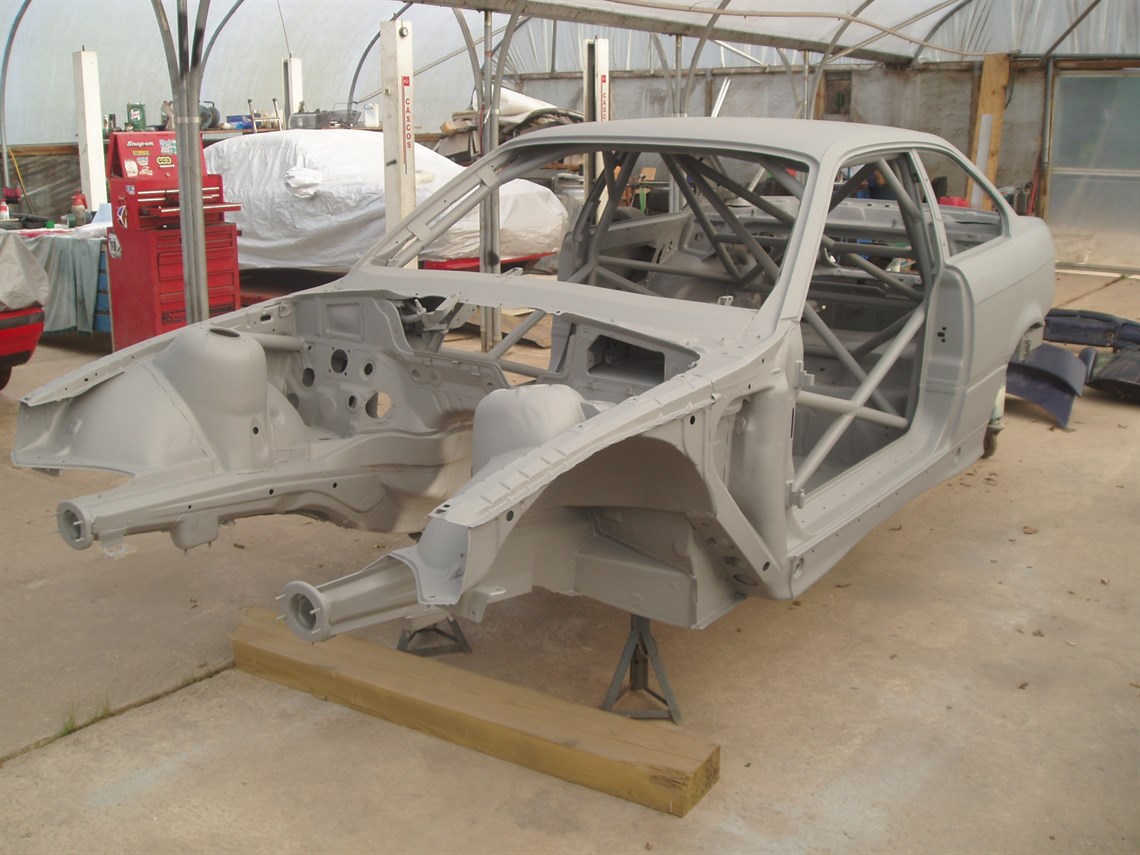 bmw-e36-t45-caged-shell-with-v5-registration