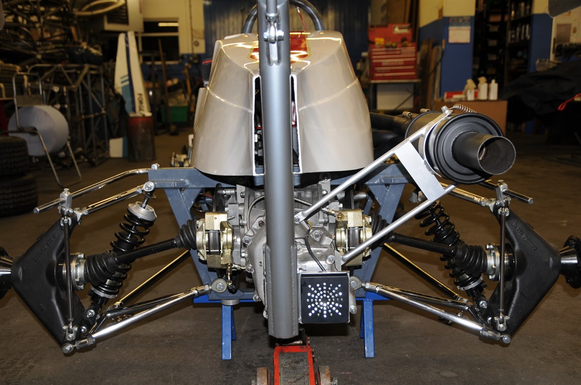 crossle-33f-formula-ford-2000-factory-restore