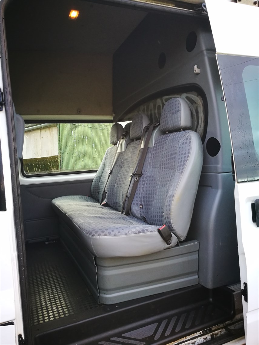 2008-ford-transit