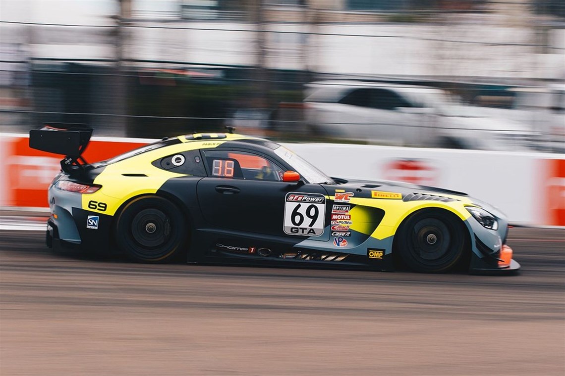 amg-gt3-my2017-only-2800km-from-new