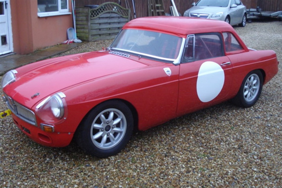 historic-mgb-roadster