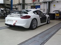 winter-sale-porsche-cayman-gt4-mr-2016