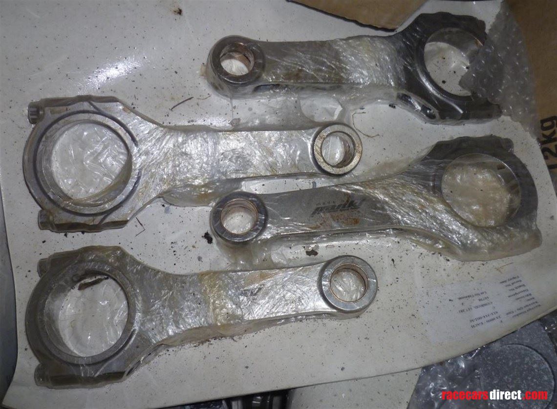 nissan-infiniti-indycar-engine