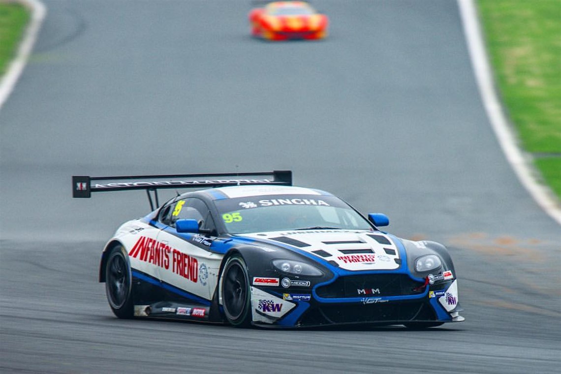 aston-martin-vantage-gt3